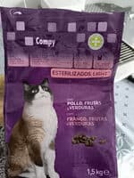 Comida gato esterilizado light con pollo, frutas y verduras